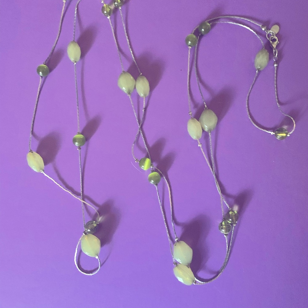 🎁3 for $15 🎁 Long green beaded necklace 55”